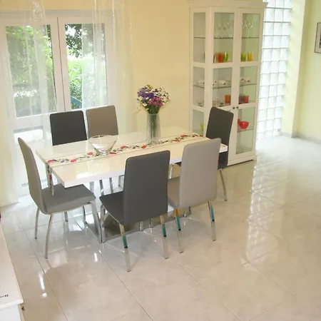 Sabina Apartmán *